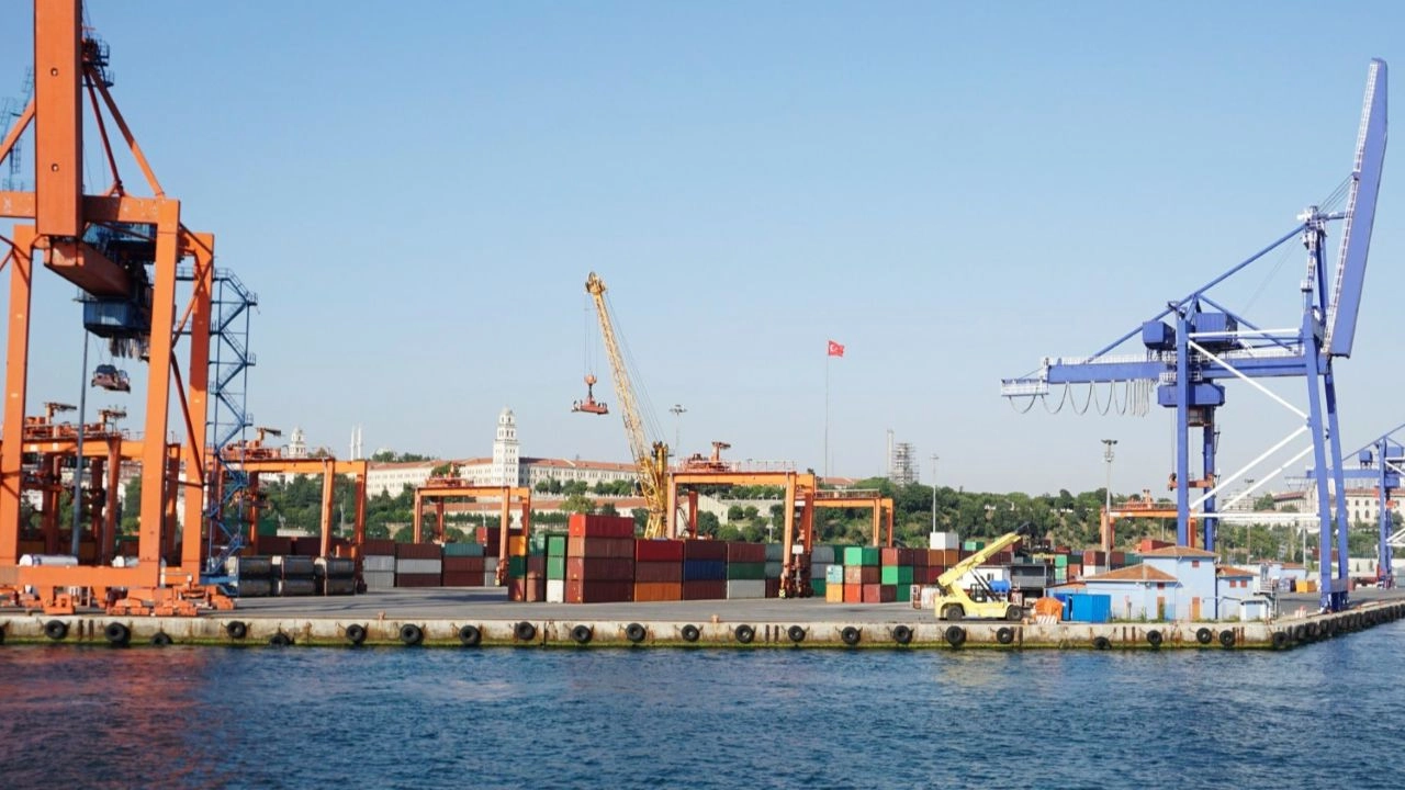 أكثر الدول العربية استيراداً من تركيا - انفوجرافيك