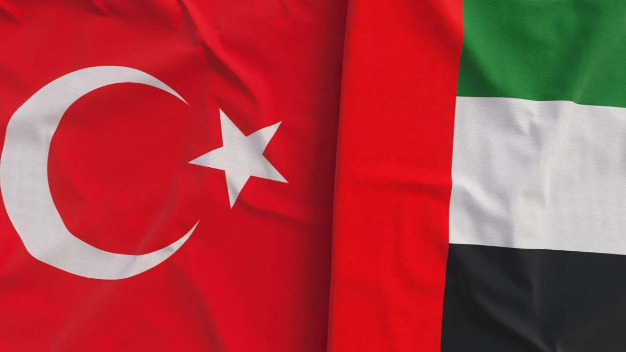 الشحن من تركيا إلى الإمارات: دليل شامل لعام 2025