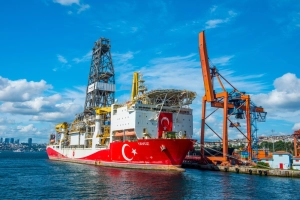 اهم الموانئ للشحن التجاري في اسطنبول