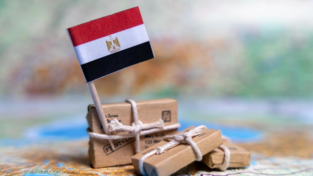 الشحن من تركيا إلى مصر 2025: دليلك الشامل للأسعار والجمارك (ACI) وأفضل الطرق