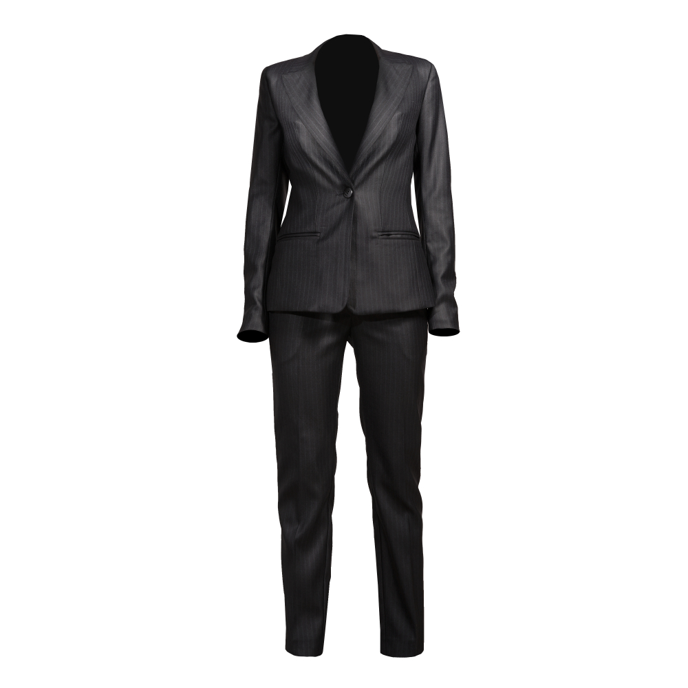 أطقم نسائية